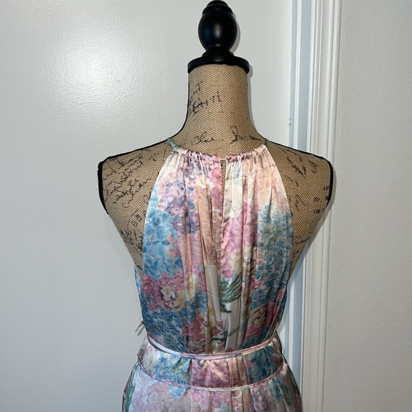 SOLD ❤️ - Picture 5 of 8